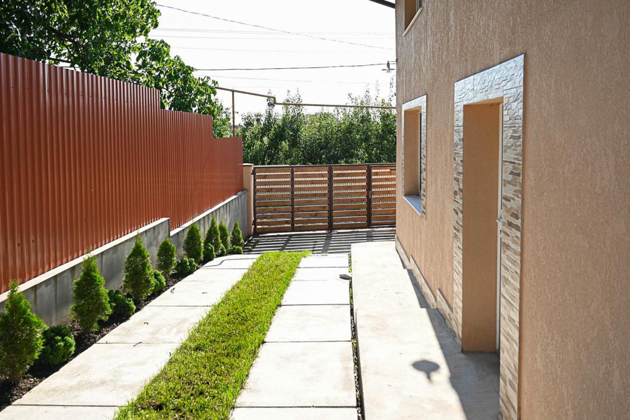 Приватна Садиба Затишок Koson Exterior foto